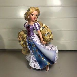DISNEY COUTURE DE FORCE RAPUNZEL FIGURINE